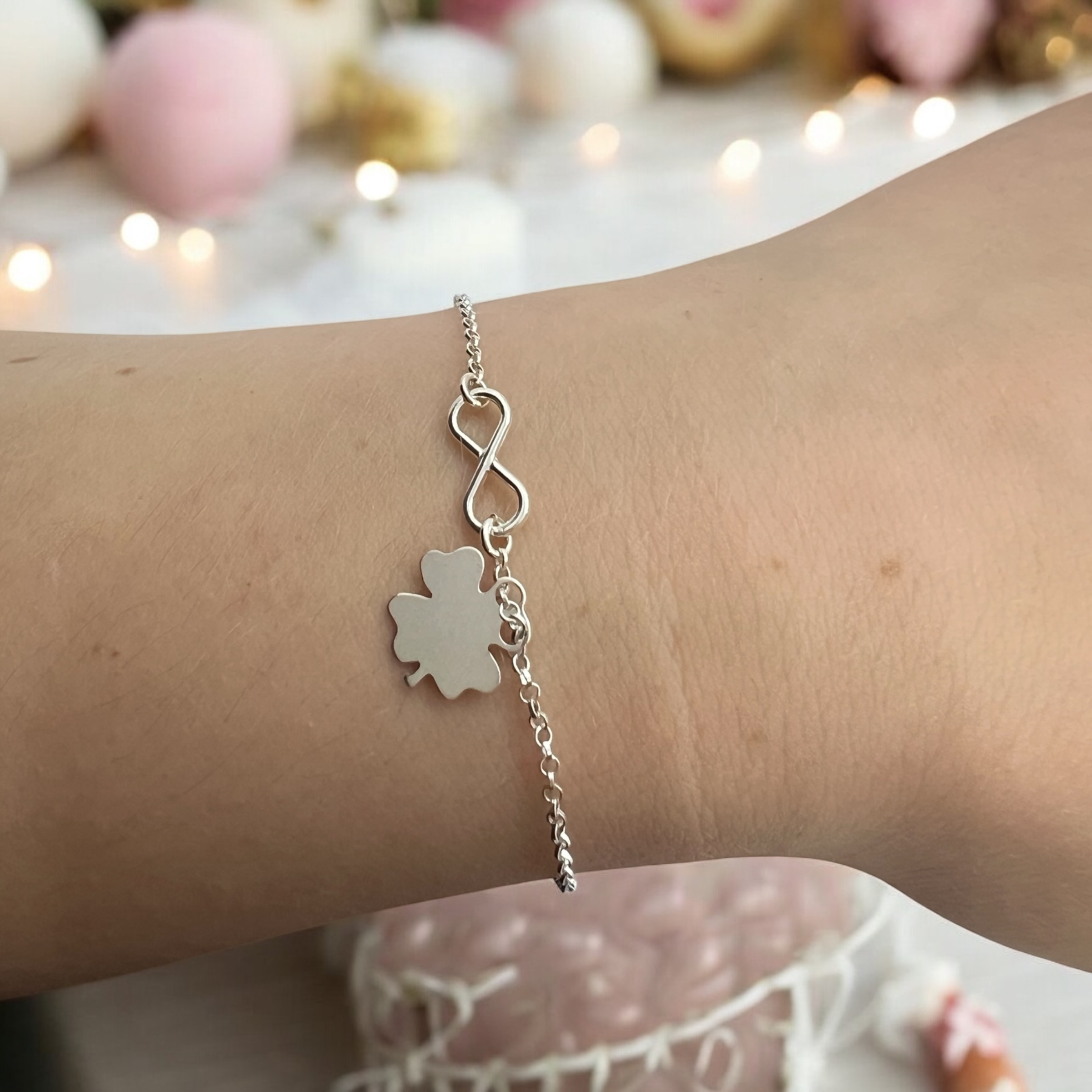 Bransoletka nieskończoność koniczynka